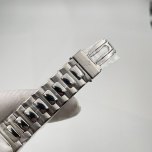 Patek Philippe Men Nautilus (код 350) Patek Philippe Men Nautilus (код 350)
