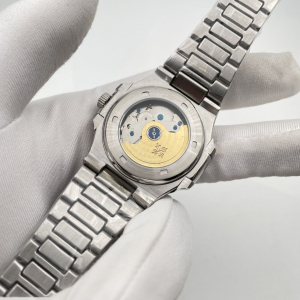 Patek Philippe Men Nautilus (код 350) Patek Philippe Men Nautilus (код 350)