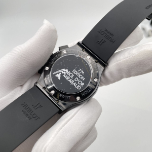 HUBLOT Classic Fusion Chronograph Bol d HUBLOT Classic Fusion Chronograph Bol d