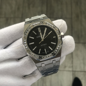 Audemars Piguet ROYAL OAK (код 296) Audemars Piguet ROYAL OAK (код 296)