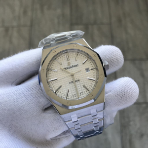 Audemars Piguet ROYAL OAK (код 306) Audemars Piguet ROYAL OAK (код 306)