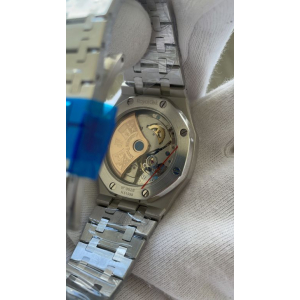 Audemars Piguet Royal Oak Lady (код 335) Audemars Piguet Royal Oak Lady (код 335)