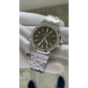 Audemars Piguet Royal Oak Lady (код 335) Audemars Piguet Royal Oak Lady (код 335)