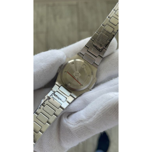 Patek Philippe Nautilus Lady (код 348) Patek Philippe Nautilus Lady (код 348)