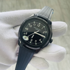 Patek Philippe AQUANAUT (код 415) Patek Philippe AQUANAUT (код 415)