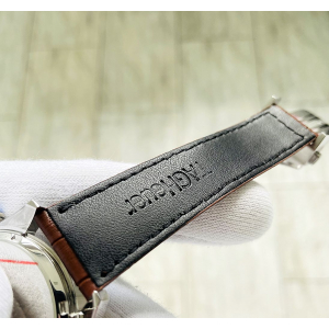 Tag Heuer CARRERA (код 335) Tag Heuer CARRERA (код 335)