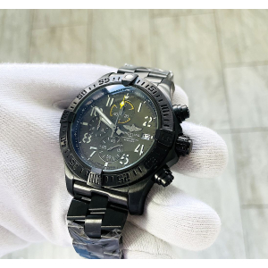 BREITLING Chronometer Avenger (код 390) BREITLING Chronometer Avenger (код 390)