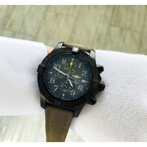 BREITLING Chronometer Avenger (код 395)