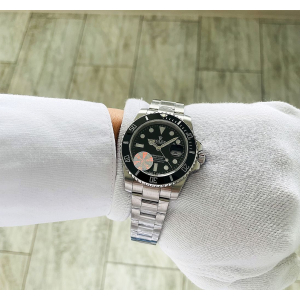 Rolex Oyster Perpetual Submariner (код 394) Rolex Oyster Perpetual Submariner (код 394)