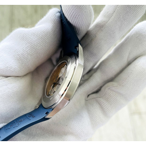 Patek Philippe Aquanaut (код 247-03) Patek Philippe Aquanaut (код 247-03)