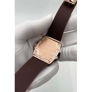 HUBLOT SPIRIT OF BIG BANG KING DIAMONDS (504) HUBLOT SPIRIT OF BIG BANG KING DIAMONDS (504)