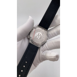 HUBLOT Classic Fusion Chronograph (код 731) HUBLOT Classic Fusion Chronograph (код 731)