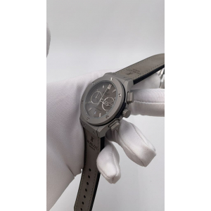 HUBLOT Classic Fusion Chronograph (код 731) HUBLOT Classic Fusion Chronograph (код 731)