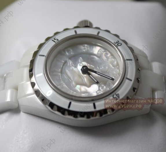 CHANEL J12 White